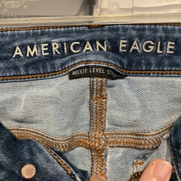 American Eagle Hi-Rise Legging Jeans, size 4 regular - Picture 2 of 4